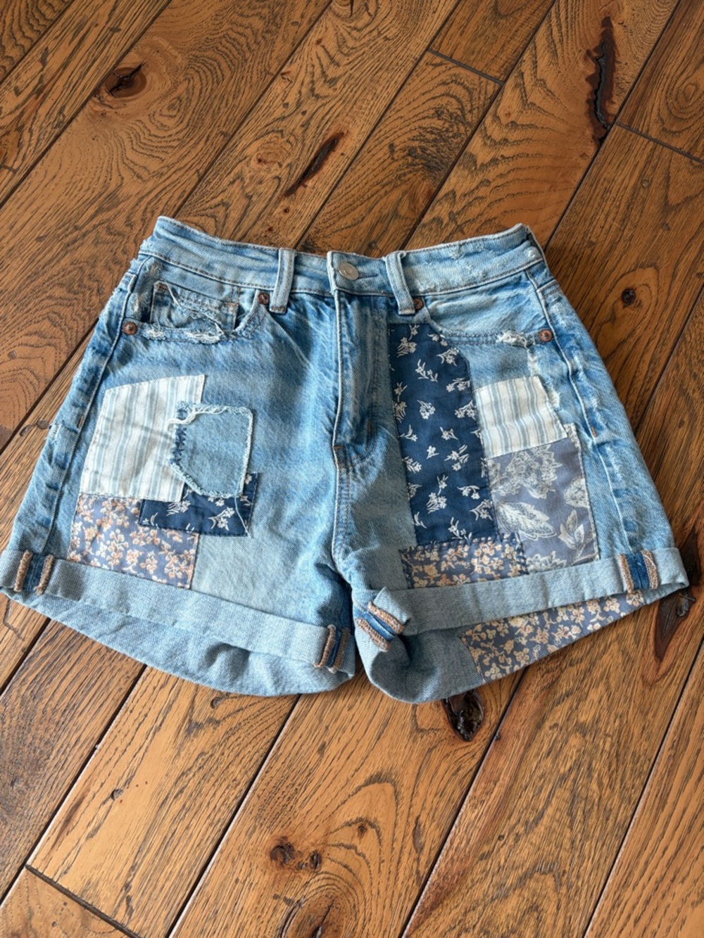 American Eagle Outfitters Light Blue Patchwork Denim Shorts